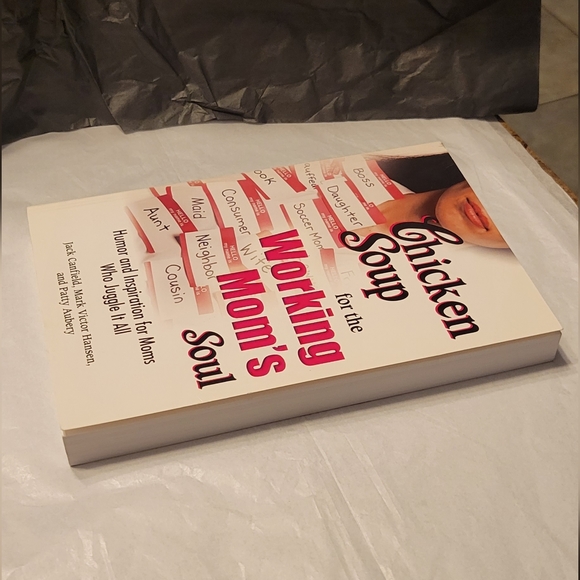 Chicken Soup for the Working Mom's Soul • Paperback Used Book - Picture 8 of 9